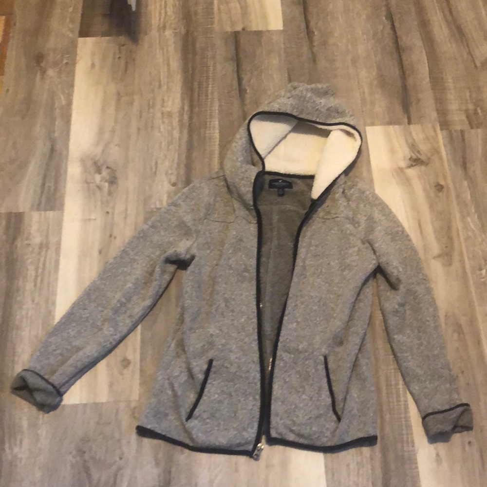 🍂🍁American Eagle medium full zip sweater/jacket